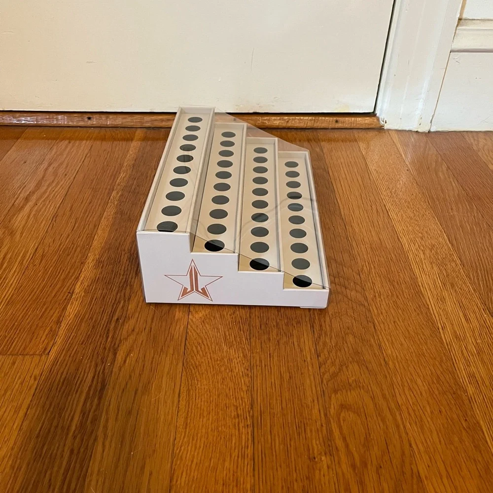 New Jeffree Star Cosmetics Lipstick Holder